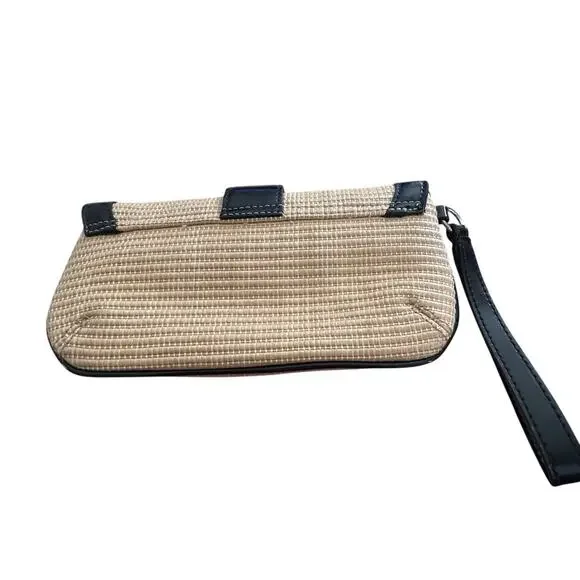 Ann Taylor Wicker Almond/Black Patent Leather Clutch With Silver Buckle Size OS - Picture 3 of 10